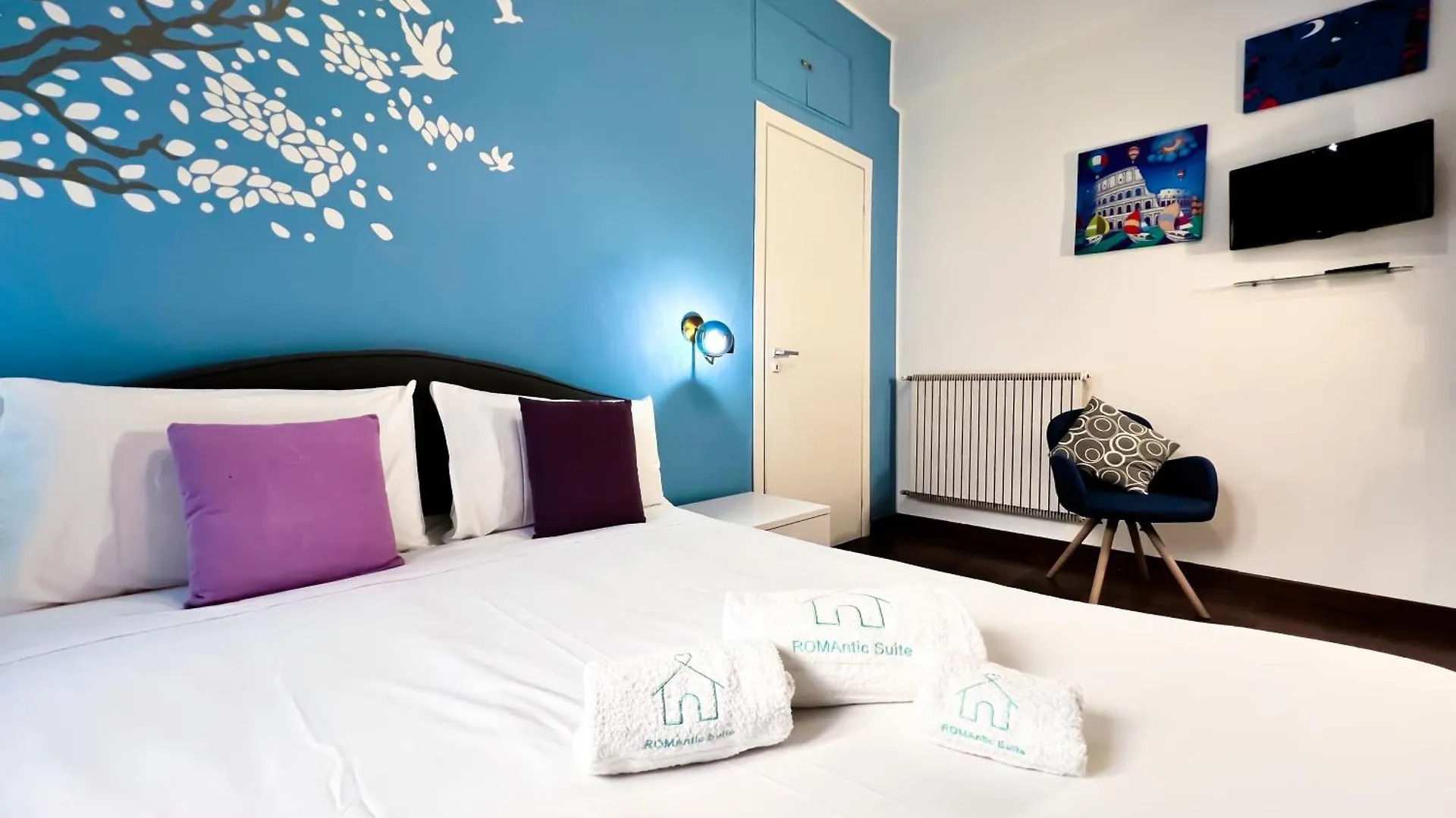 Unique House - 3 Bedrooms & 2 Bathrooms With 4 Beds - 100 Meters To The Metro A Rome 0*,  Italy
